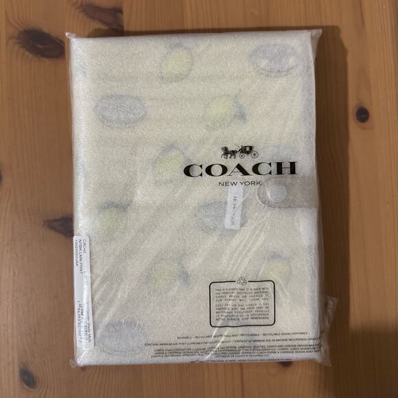 🍋Coach Notebook With Lemon Print - Picture 4 of 6